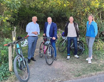 Radweg Entenbach_mit_Landrat