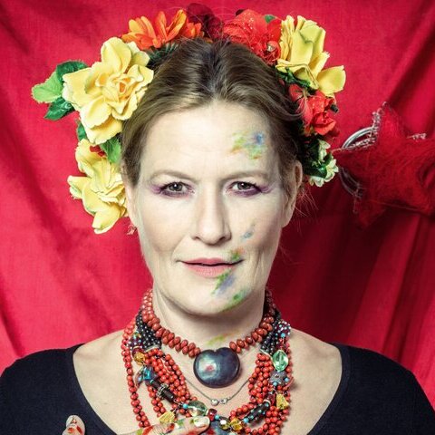 2026-08-18 20 Uhr Frida_Suzanne von Borsody by Mirko Joerg Kellner Bild pur printquer