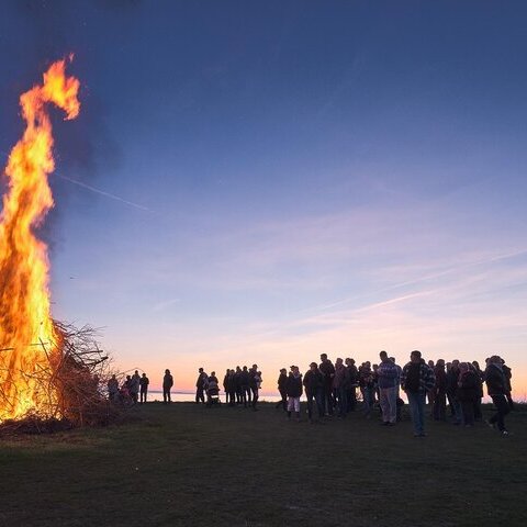 easter-fire-4630133_1280