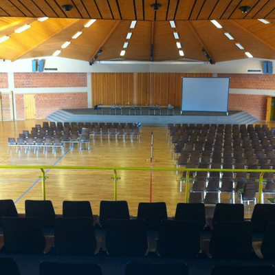 Mehrzweckhalle Großer Saal leer