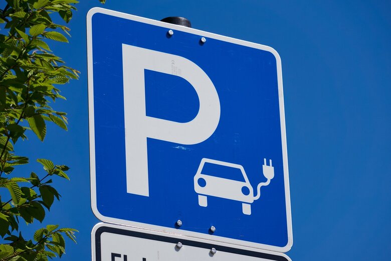 electric-mobility-4158596_1280