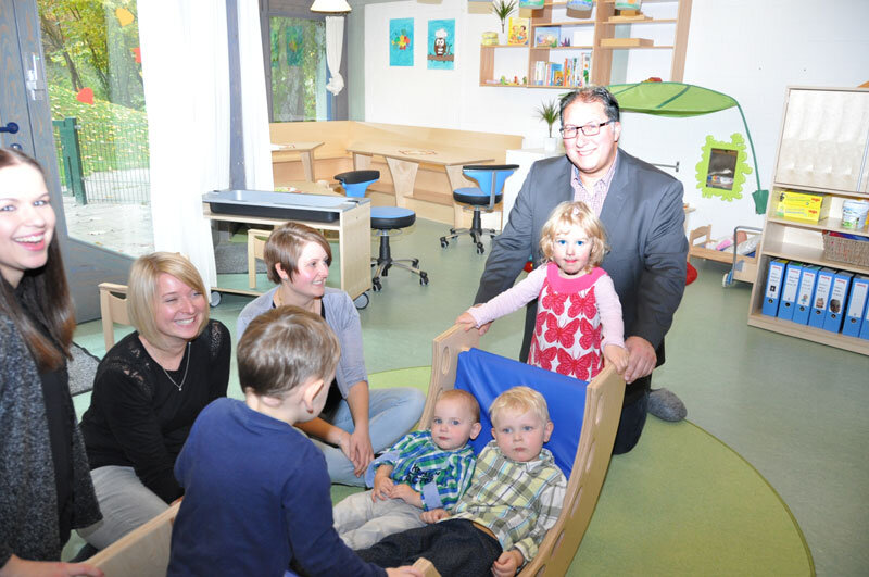 Foto Bgm Ludewig in Kinderkrippe Eulennest