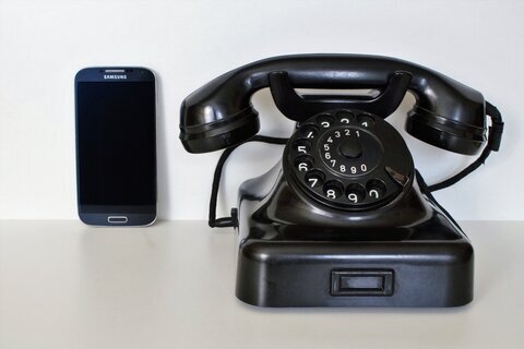 Telefon