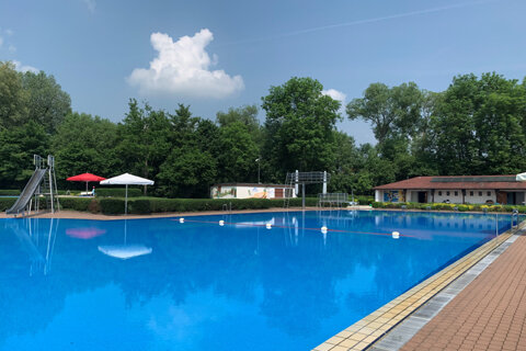 Kachel_Freibad